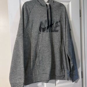 Nike Heather Gray Men's Hoodie NWOT THERMA FIT